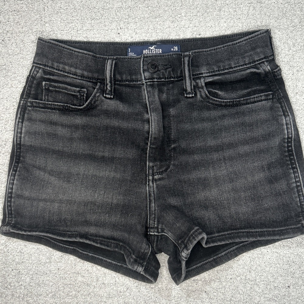 Hollister High Rise 3" Denim Jean Shorts Black Size 3 26 Shortie Summer Faded
